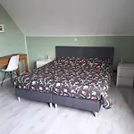 Groot Familiehuis Voor 6 Personen In Landelijke, Rustige Omgeving Breezand (North Holland)