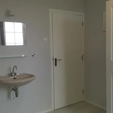 Groot Familiehuis Voor 6 Personen In Landelijke, Rustige Omgeving Vakantiehuis