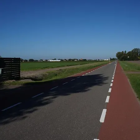 Groot Familiehuis Voor 6 Personen In Landelijke, Rustige Omgeving * Breezand