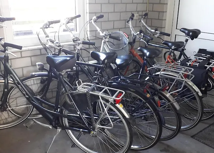 Groot Familiehuis Voor 6 Personen In Landelijke, Rustige Omgeving * 브리잔드