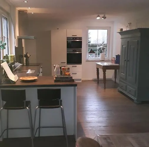 Groot Familiehuis Voor 6 Personen In Landelijke, Rustige Omgeving *