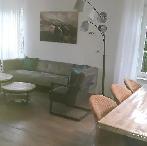 Groot Familiehuis Voor 6 Personen In Landelijke, Rustige Omgeving * Breezand (North Holland)