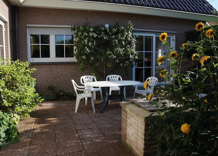 Groot Familiehuis Voor 6 Personen In Landelijke, Rustige Omgeving