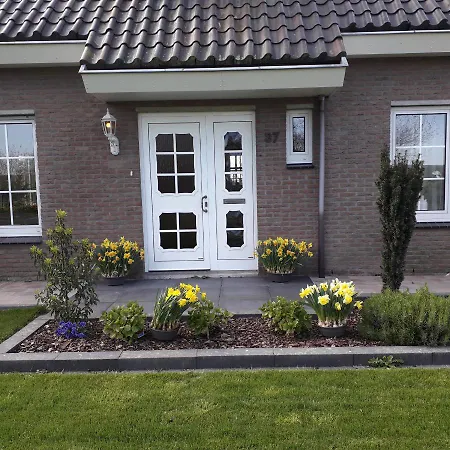 Groot Familiehuis Voor 6 Personen In Landelijke, Rustige Omgeving Feriehus *