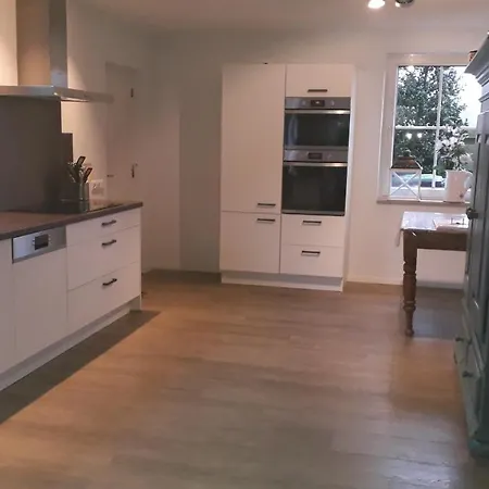 Groot Familiehuis Voor 6 Personen In Landelijke, Rustige Omgeving